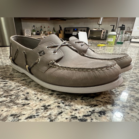 Sperry Top Sider Boat Shoes - Picture 1 of 9